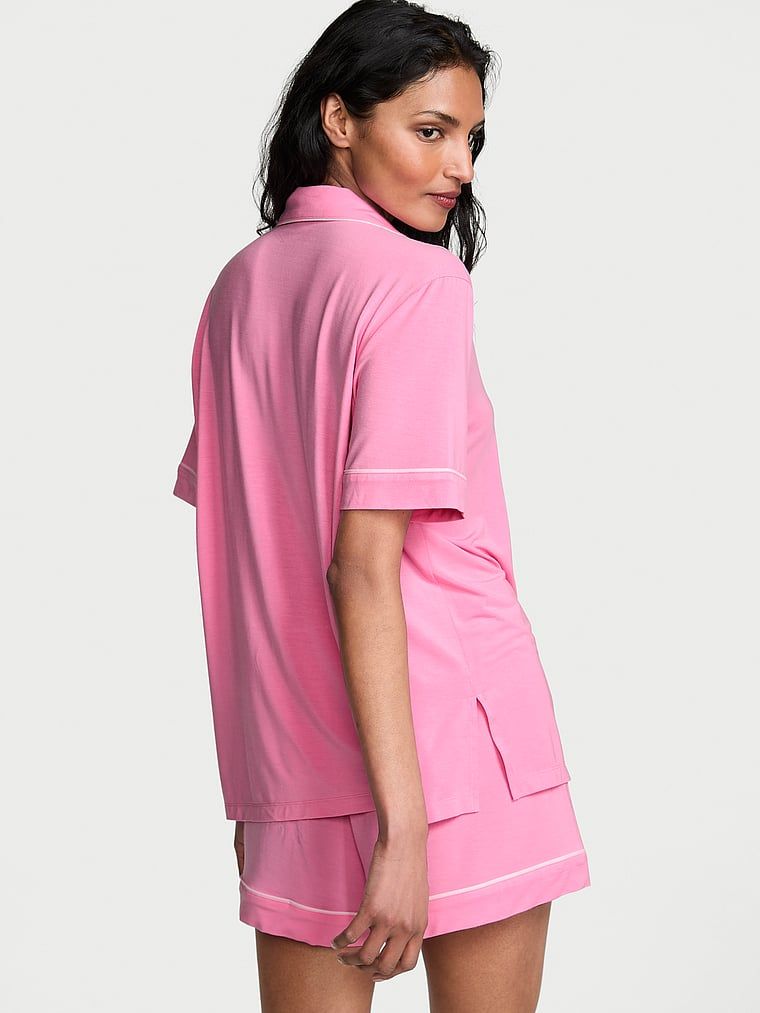 Modální pyžamo se SoSoft kraťasy. Produkt je růžové barvy a pochází z kolekce Victoria's Secret.