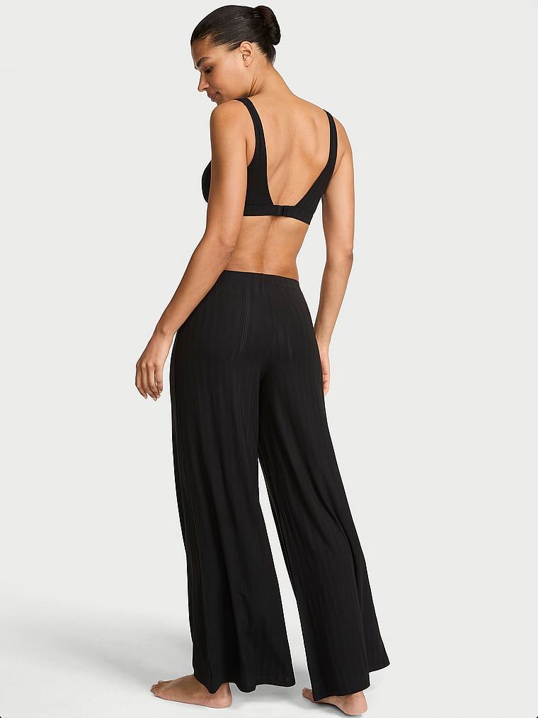 Modální pyžamové kalhoty SoSoft Ultra-Fine. Produkt je černý a pochází z kolekce Victoria's Secret.