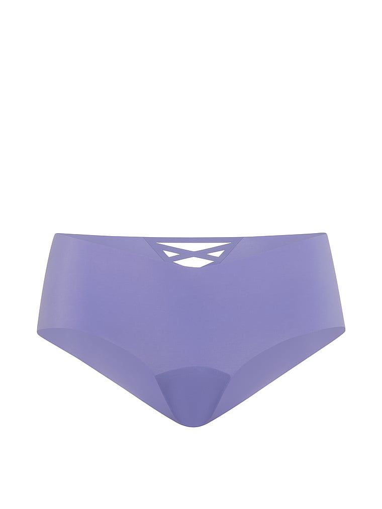 Bezešvové kalhotky s ramínky na zádech No-Show Strappy Cheeky. Produkt je modré barvy a pochází z kolekce No-Show.