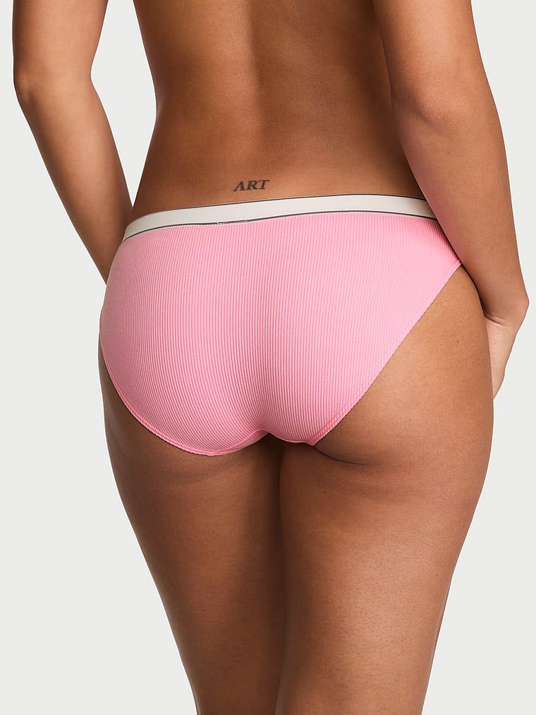 Žebrované kalhotky s logem Seamless Rib Bikini. Produkt má vzorovanou barvu a pochází z kolekce Seamless.