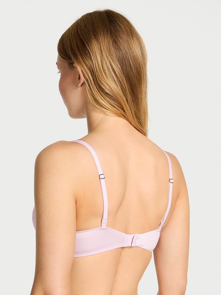 Push-up hladká podprsenka. Produkt má fialovou barvu a pochází z kolekce Very Sexy.