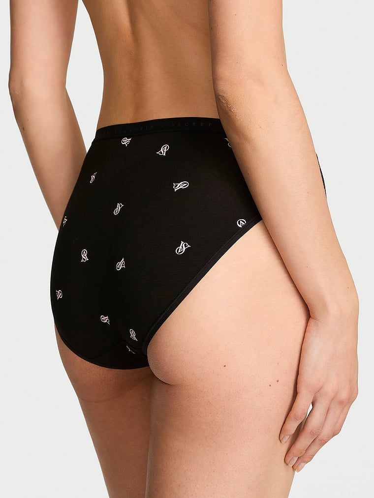 Bavlněné slipy s vysoko střiženými nohavičkami. Produkt je vzorovaný a pochází z kolekce Victoria's Secret.