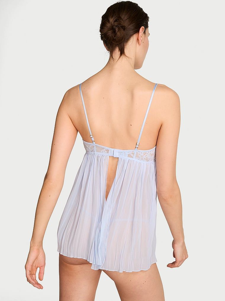Dream Lace Pliated Babydoll spodnička a tanga. Produkt je modré barvy a pochází z kolekce Dream Angels.