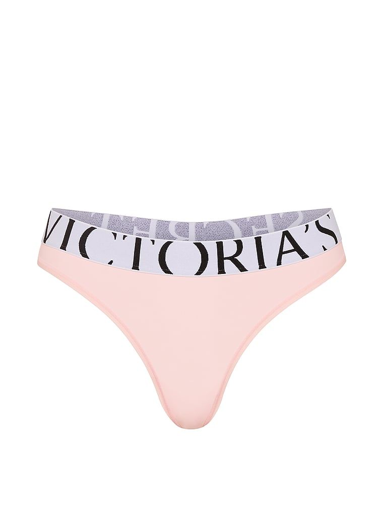 Tanga s logem Cool. Produkt je růžové barvy a pochází z kolekce Victoria's Secret.