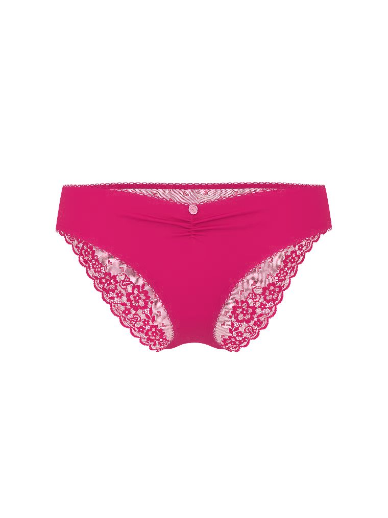 Bavlněné kalhotky s síťkou na zadní straně bikin Heart Lace. Produkt je růžové barvy a pochází z kolekce Victoria's Secret.