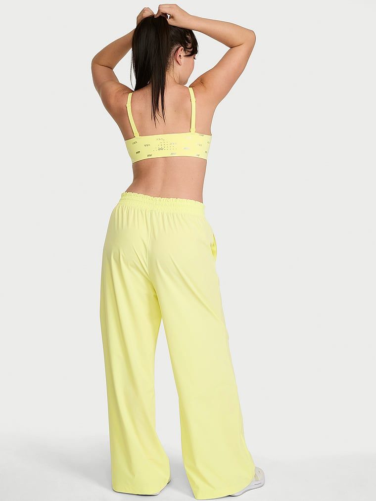 VSX ActiveFlex kalhoty s širokými nohavicami. Produkt je žluté barvy a pochází z kolekce VSX.