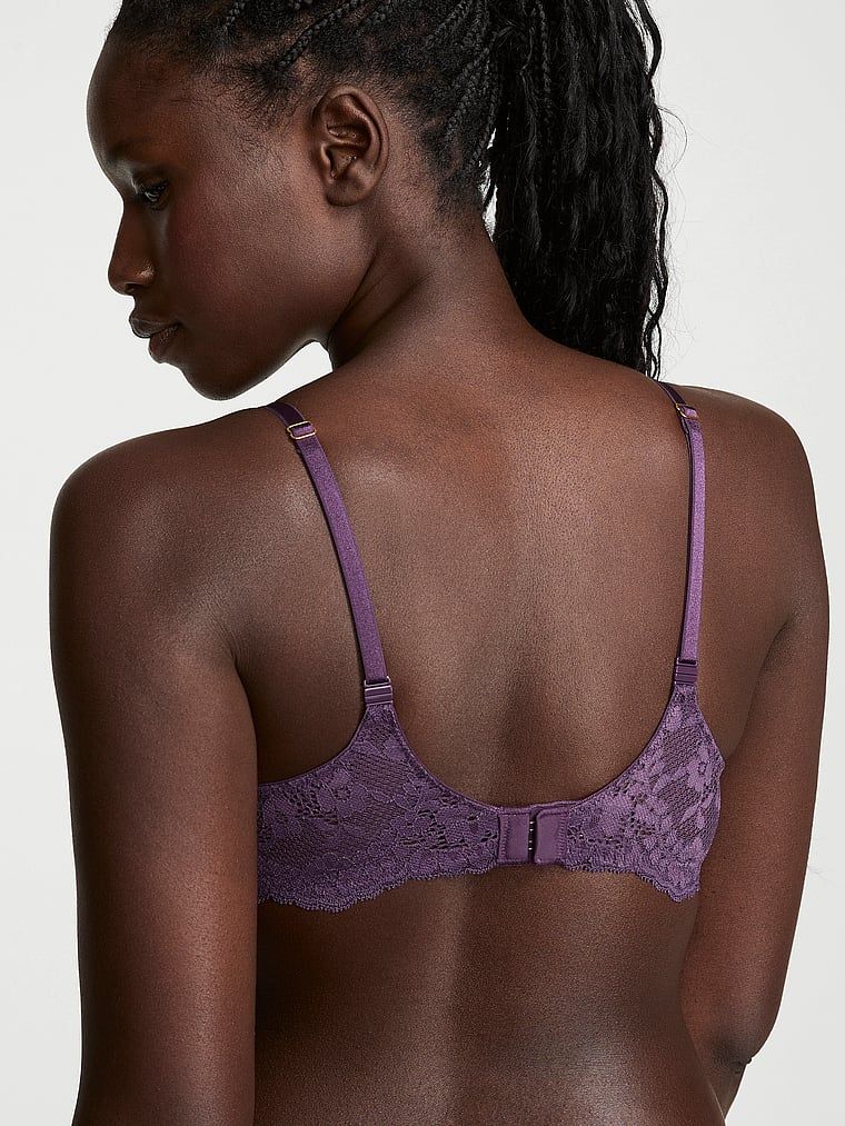 Podprsenka Dream Angels s push-up podprsenkou. Produkt je fialové barvy a pochází z kolekce Dream Angels.