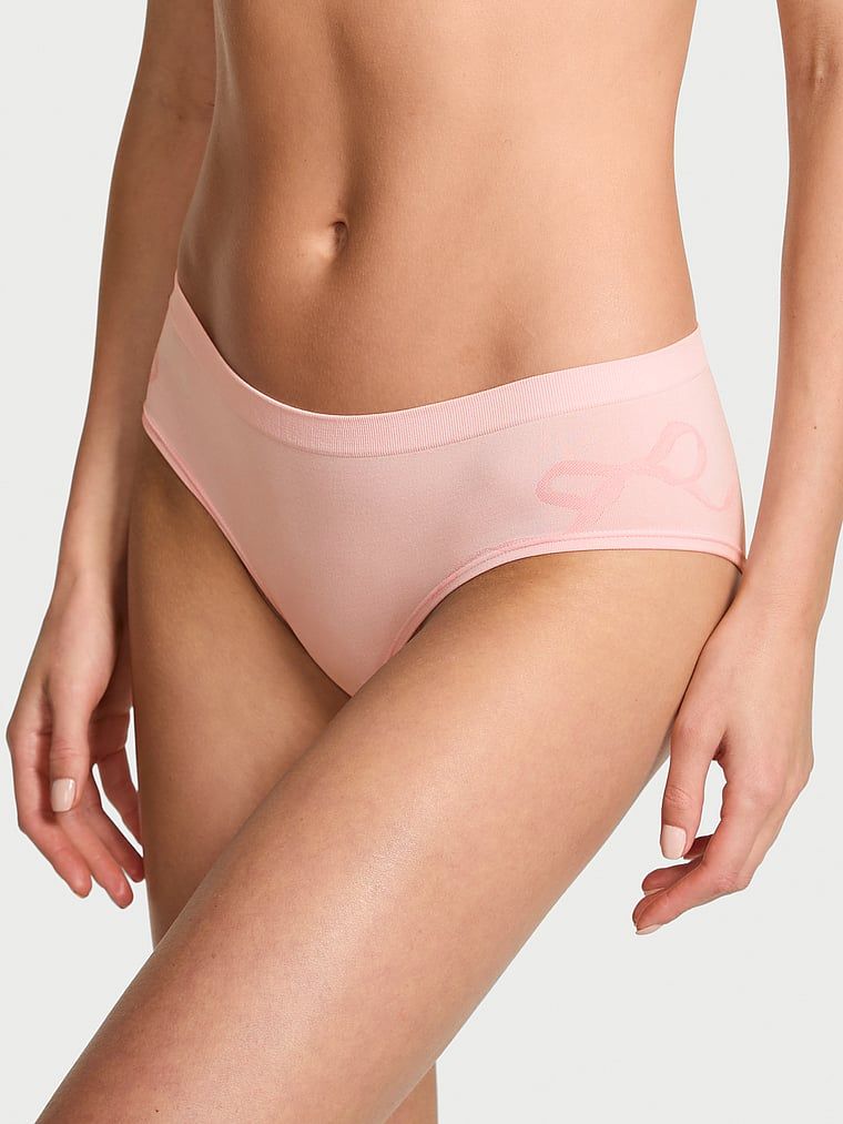 Kalhotky s mašličkou Seamless Bow Hiphugger. Produkt má růžovou barvu a pochází z kolekce Bezešvé.