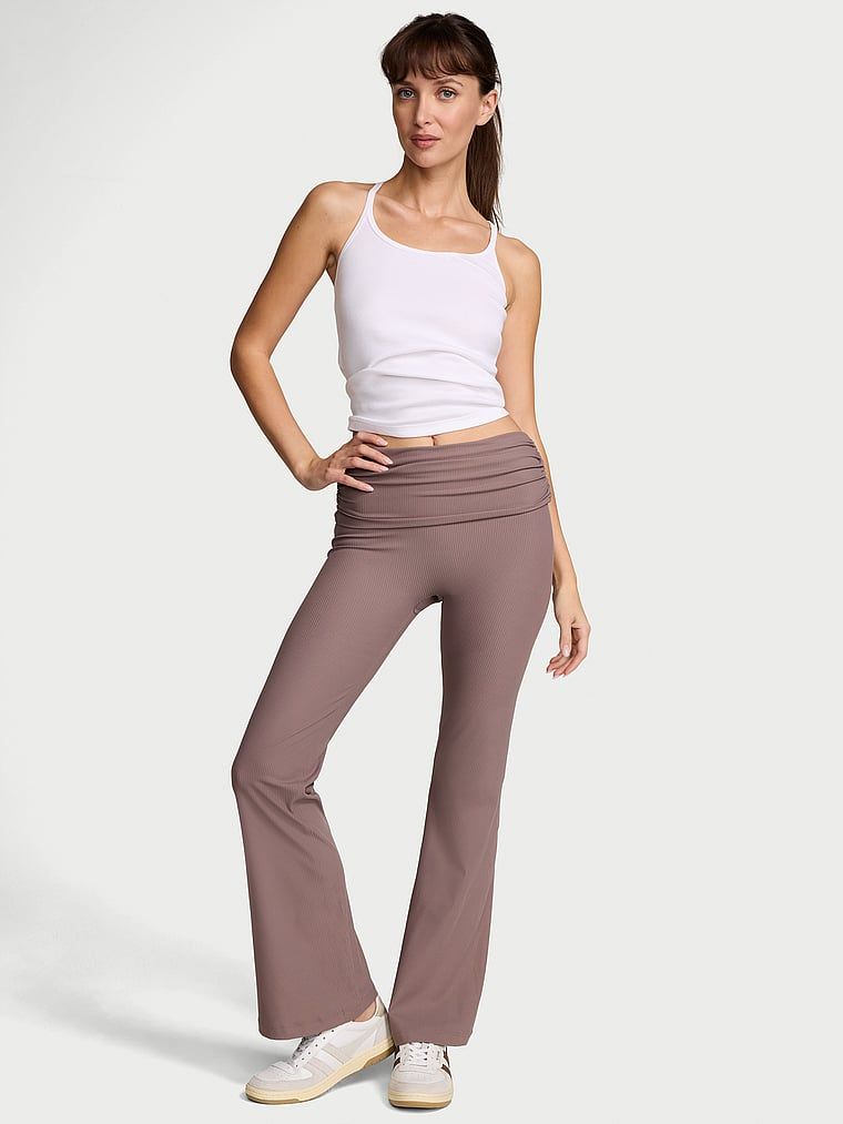 Legíny VSX Elevate s žebrováním, řasením a rozšiřujícími se nohavicemi