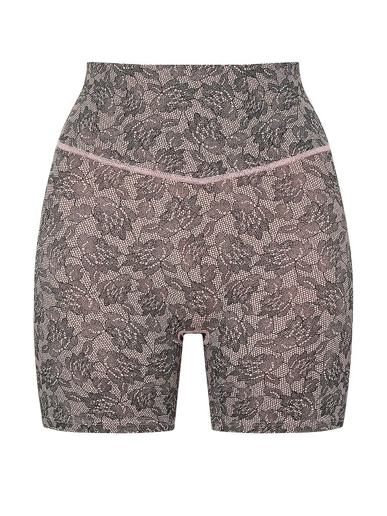 VSX Elevate cyklistické kraťasy. Produkt je vzorovaný a pochází z kolekce VSX.