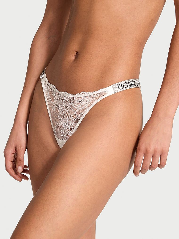 Řemínek Shine Strap Rose Krajka tanga. Produkt je bílý a pochází z kolekce Very Sexy.