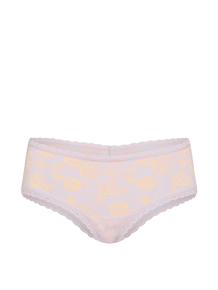 Bavlněné kalhotky s krajkou na okrajích Lace-Waist Cheeky. Produkt je vzorovaný a pochází z kolekce Lace Trim.