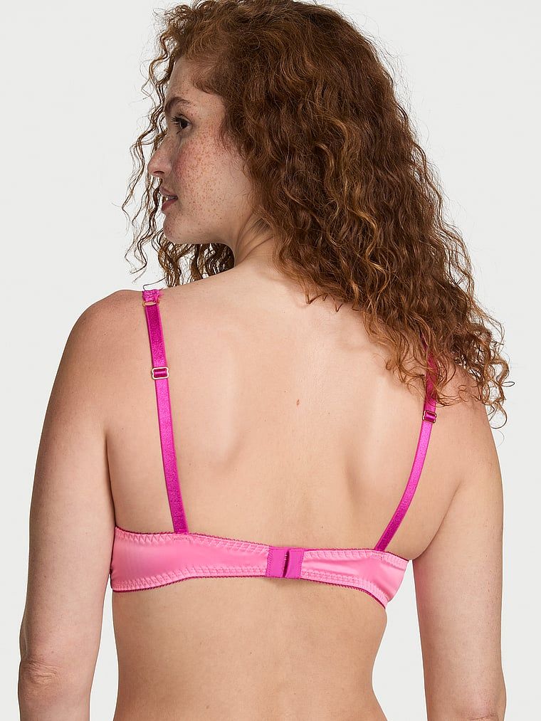 Nevystelovaná podprsenka bez kostic, saténová Tease. Produkt je růžové barvy a pochází z kolekce Victoria's Secret.