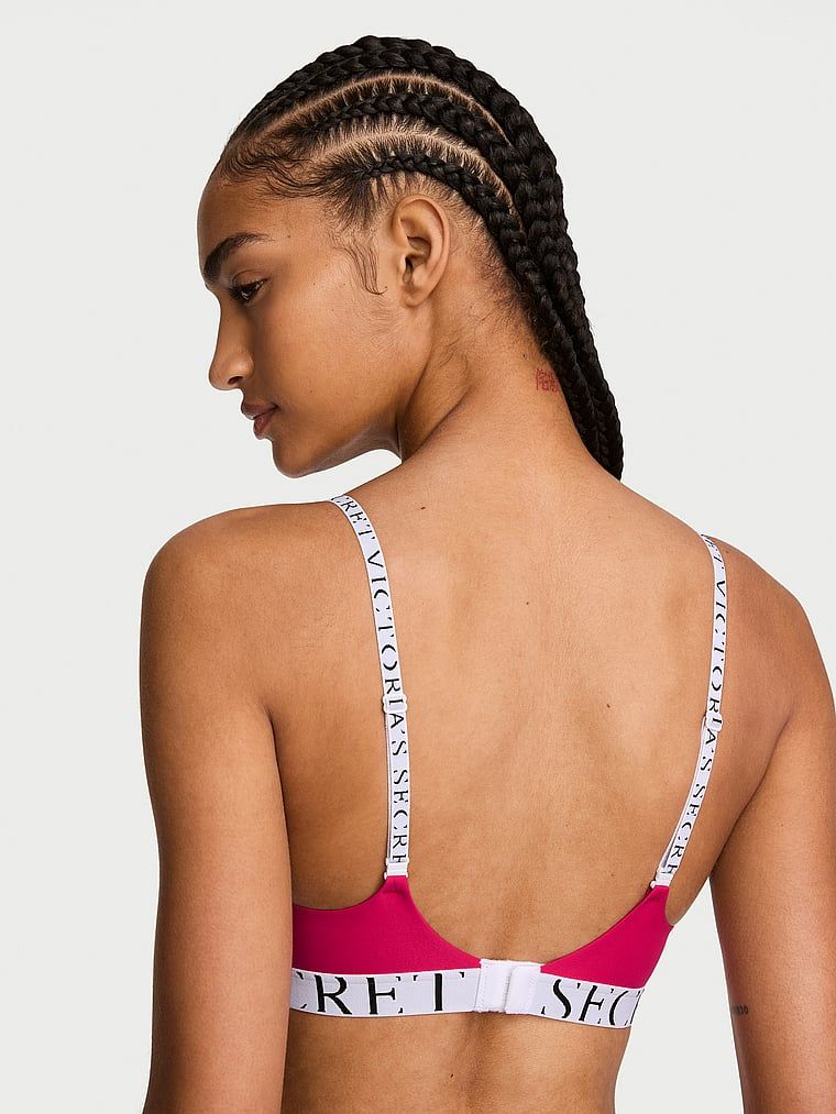 CoolBra Demi mírně polstrovaný. Produkt je růžové barvy a pochází z kolekce triček.