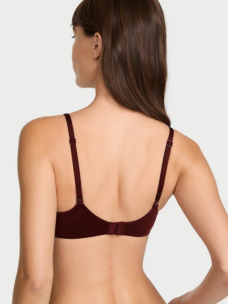 Mírně polstrovaná podprsenka Smooth Demi. Produkt je hnědé barvy a pochází z kolekce Body by Victoria.