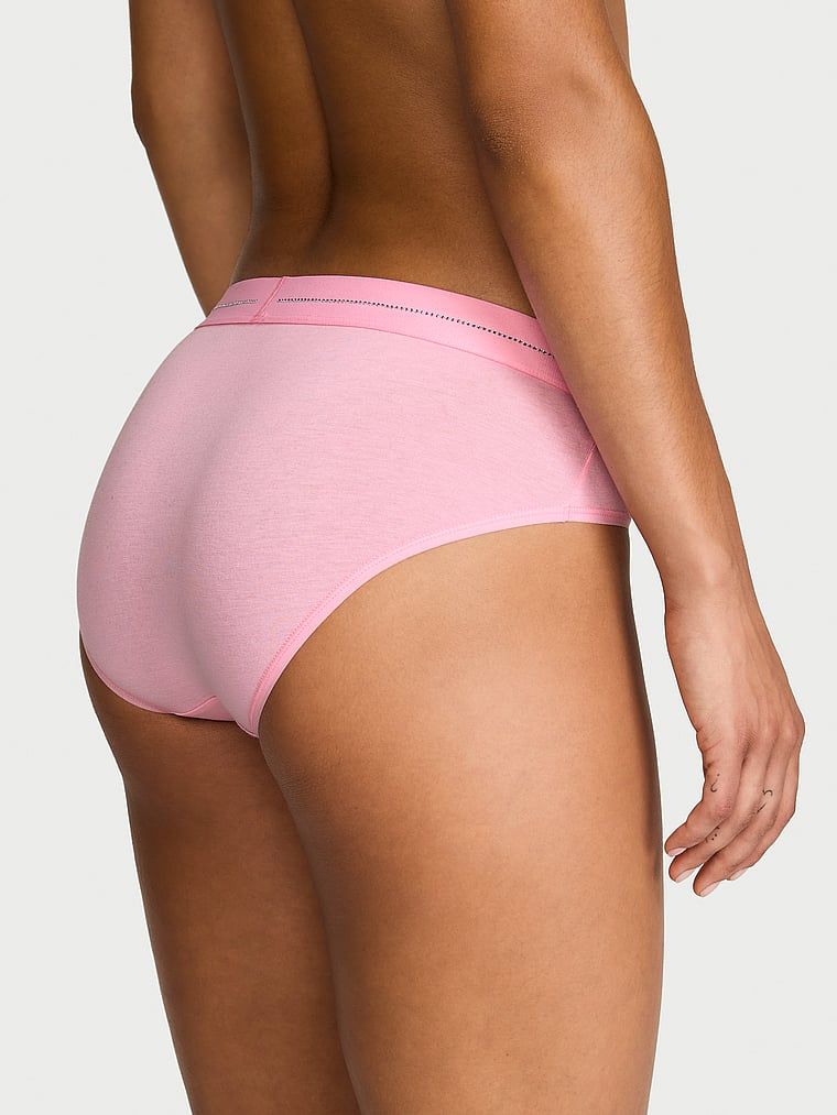 Shin Logo Hiphugger bavlněné kalhotky. Produkt je růžové barvy a pochází z kolekce Cotton.