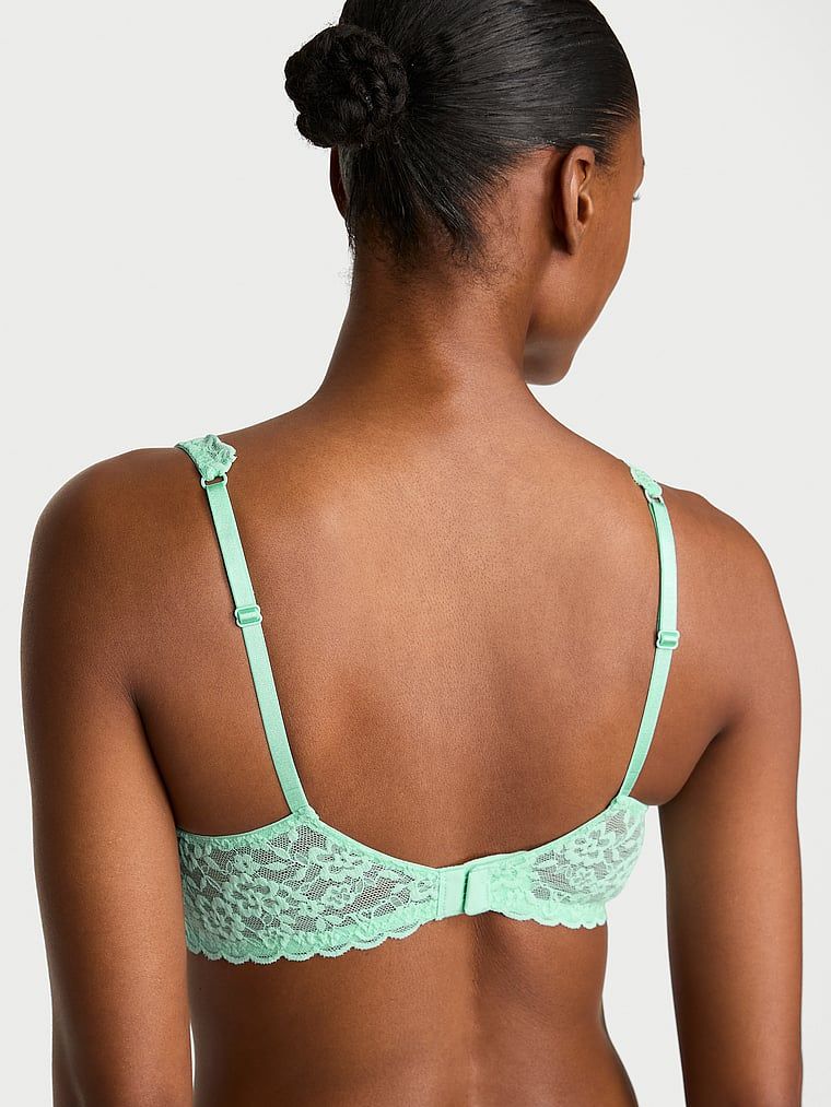 Krajková podprsenka s balkonem bez vycpávky. Produkt je zelené barvy a pochází z kolekce Victoria's Secret.