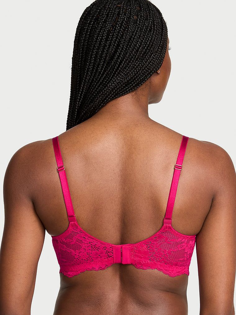 Push-up podprsenka Dream Angels. Produkt je růžové barvy a pochází z kolekce Dream Angels.
