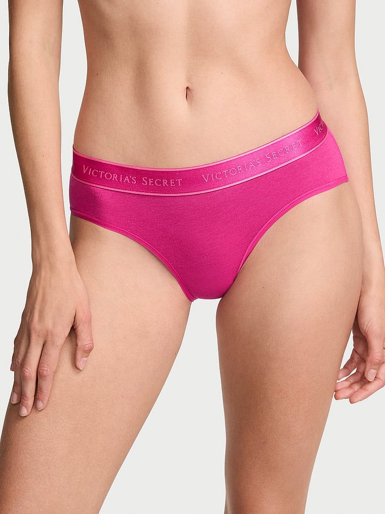 Bavlněné kalhotky s logem Hiphugger v pase. Produkt je růžové barvy a pochází z kolekce Cotton.