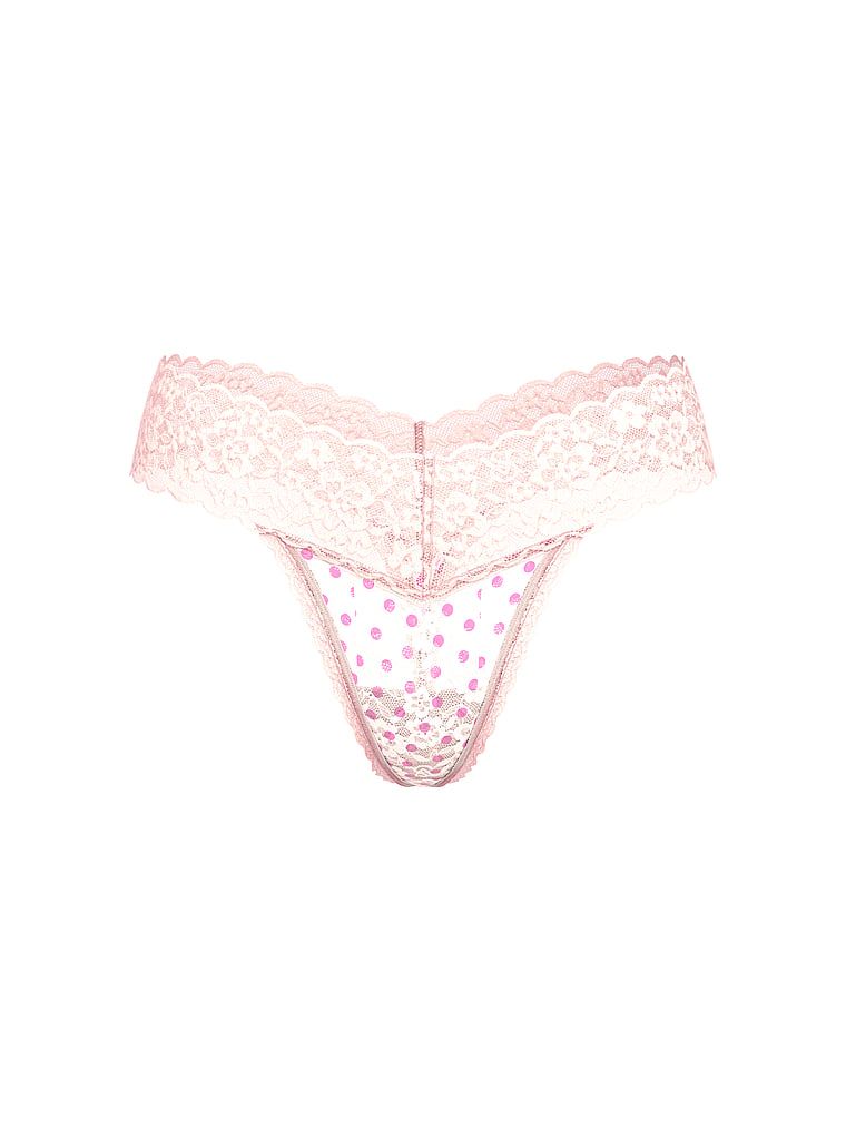 Tanga z rozkvetlé krajky. Produkt je vzorovaný a pochází z kolekce Lacie.