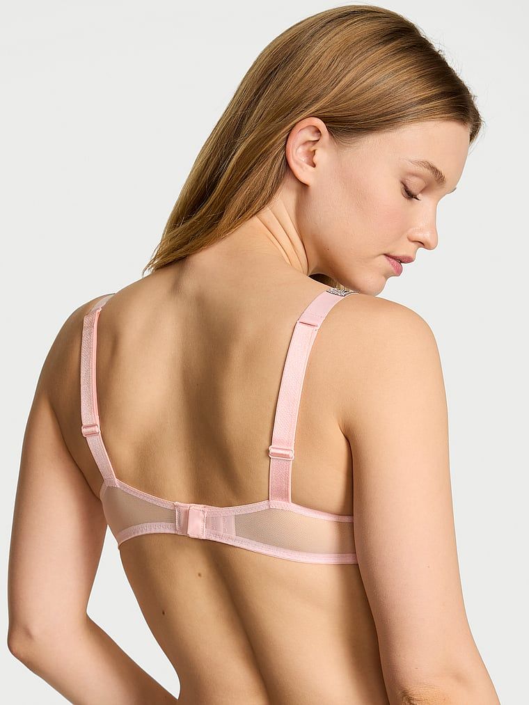 Krajková push-up podprsenka s lesklými ramínky Shine Strap. Produkt má růžovou barvu a pochází z kolekce Very Sexy.