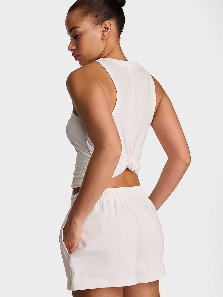 Froté bavlněné kraťasy mimo službu. Produkt je bílé barvy a pochází z kolekce Angel Essentials.