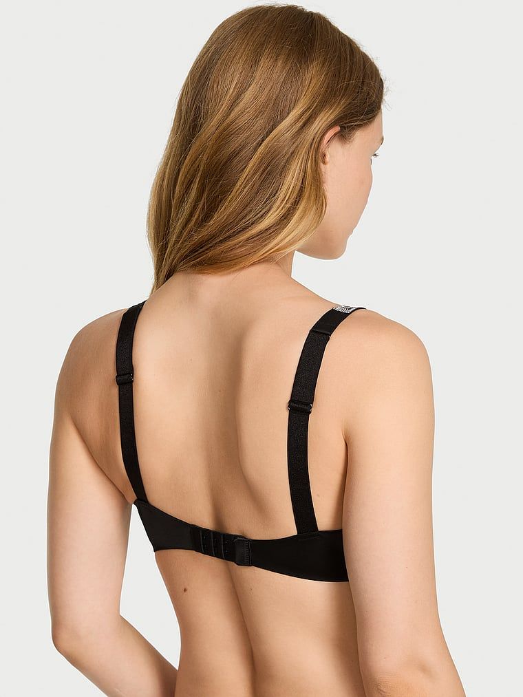 Push-up zvětšovací podprsenka 2 velikosti Bombshell Shine Strap. Produkt je černý a pochází z kolekce Very Sexy.