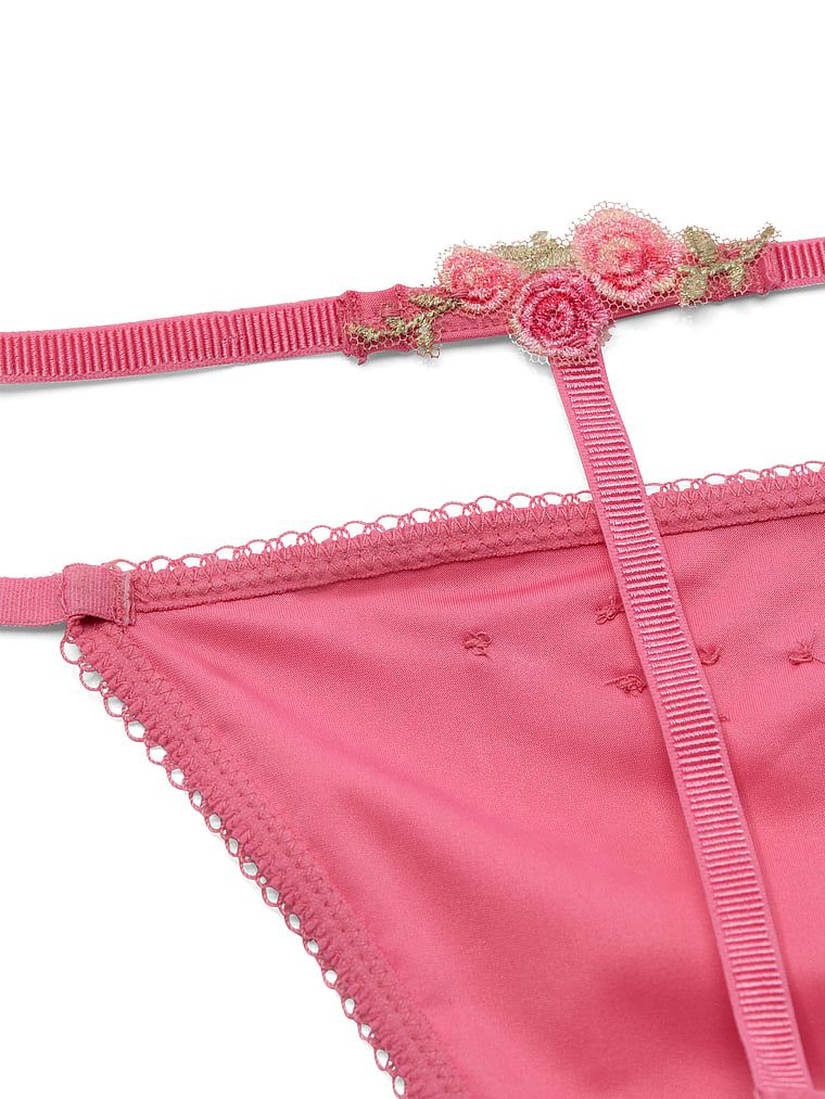 Tanga sladká melodie. Produkt je růžové barvy a pochází z kolekce Dream Angels.