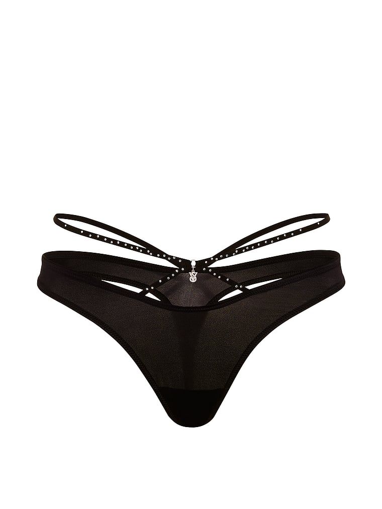 Tanga s krystaly a přívěskem Anniversary Charm. Produkt je černý a pochází z kolekce Very Sexy.