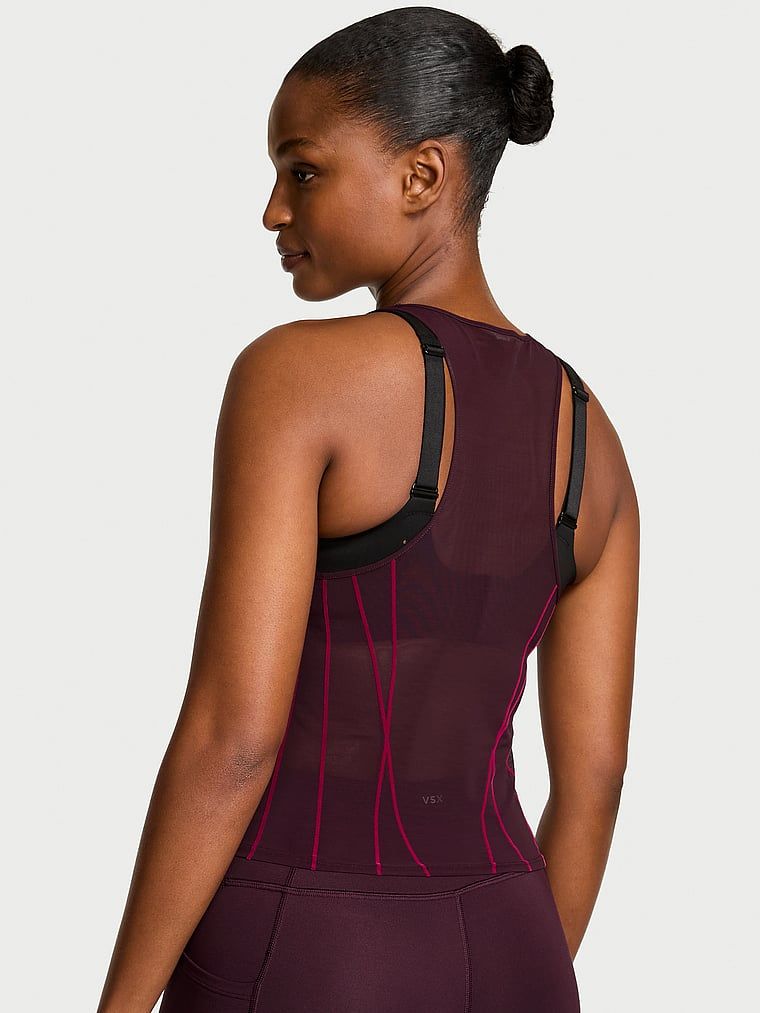 Sportovní top z VSX Flock Mesh. Výrobek má fialovou barvu a pochází z kolekce VSX.