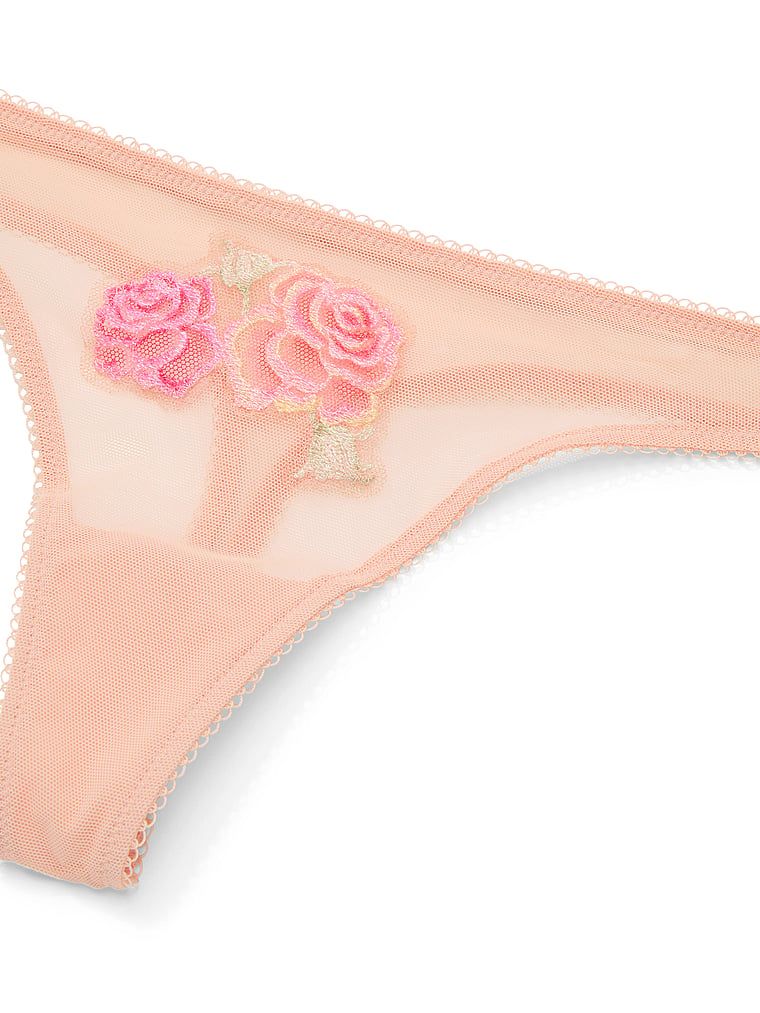 Sweet Melody síťované tanga. Produkt je béžové barvy a pochází z kolekce Dream Angels.