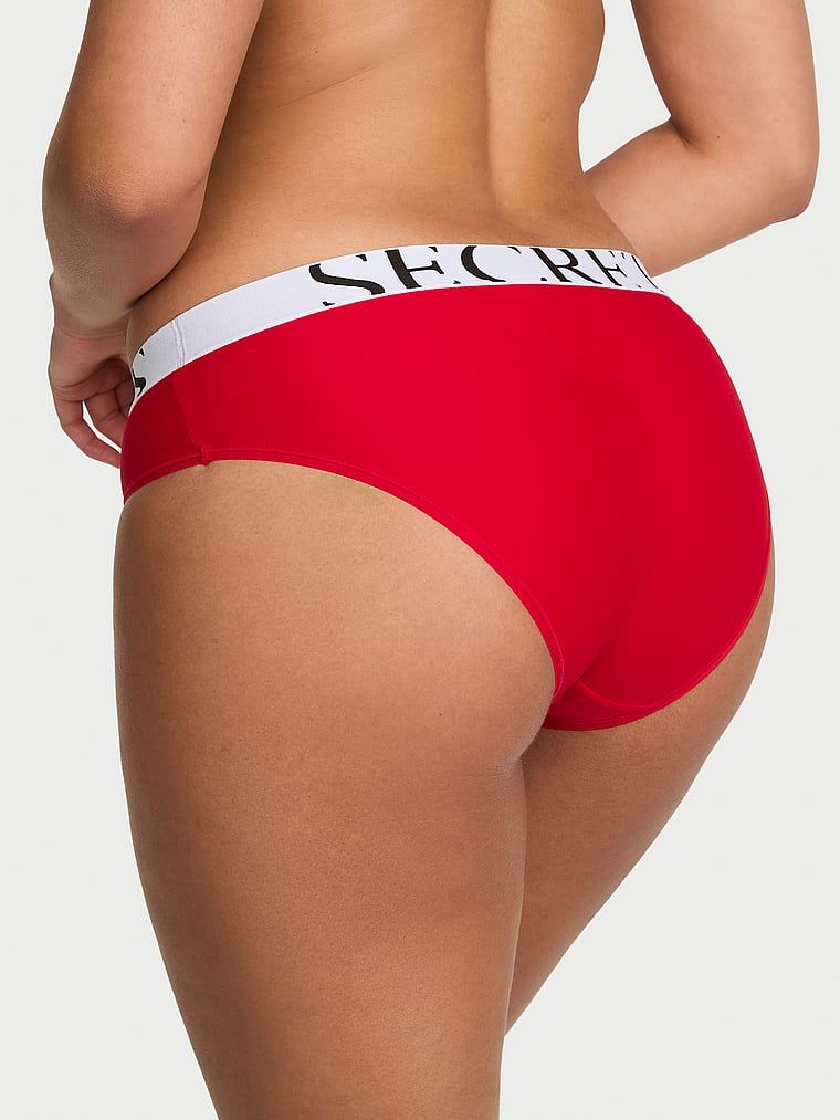 Kalhotky s logem Cool Hiphugger. Produkt je červené barvy a pochází z kolekce Victoria's Secret.
