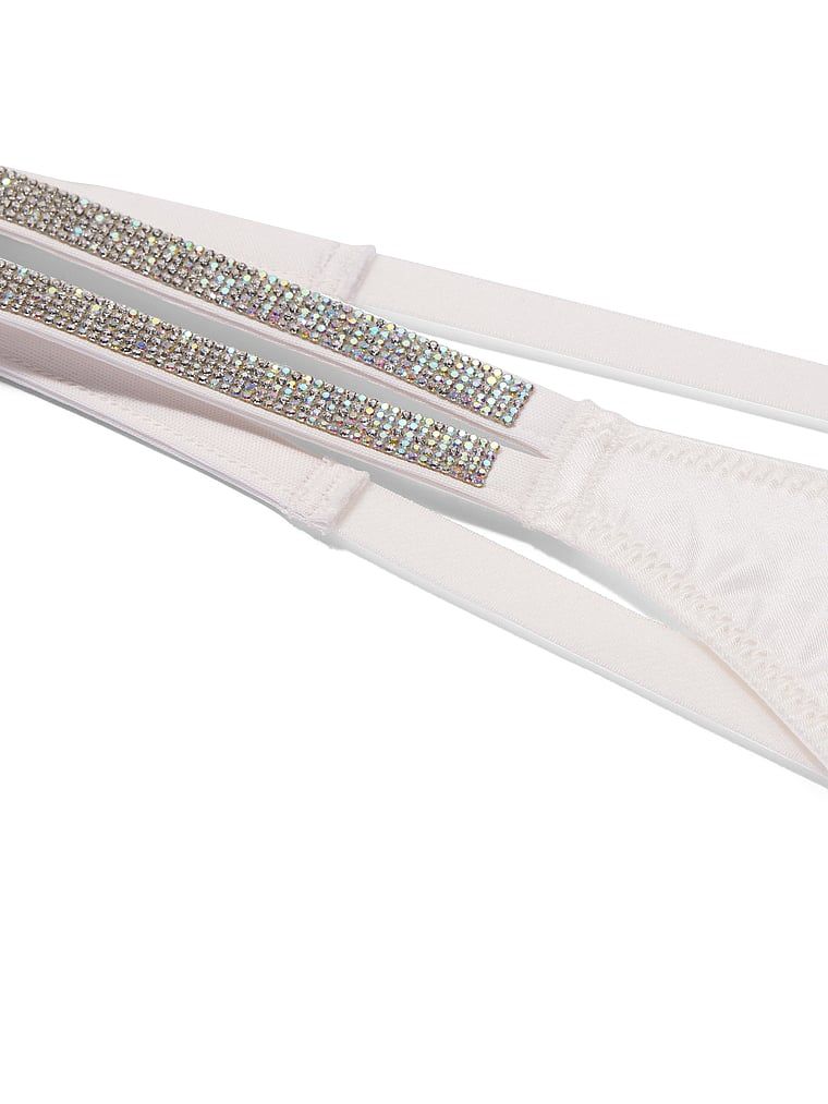 Brazilské kalhotky s lesklými pruhy Gradient Double Shine Strap Brazilian. Produkt je bílé barvy a pochází z kolekce Very Sexy.