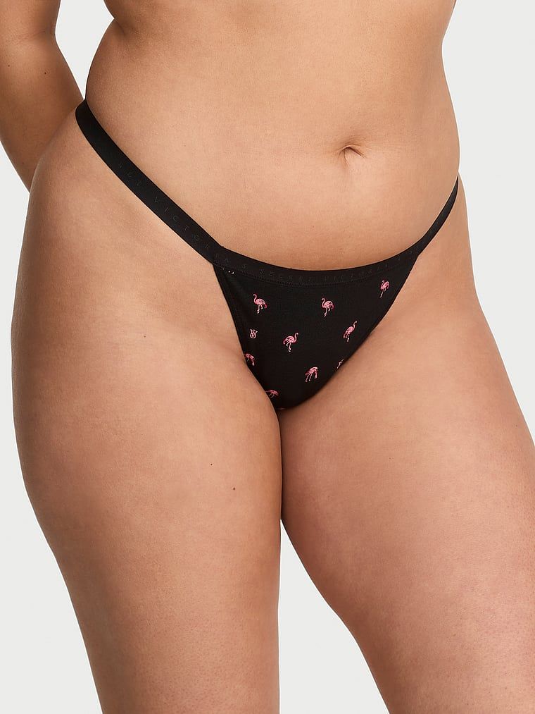 Pružné bavlněné tanga. Produkt je vzorovaný a pochází z kolekce Victoria's Secret.