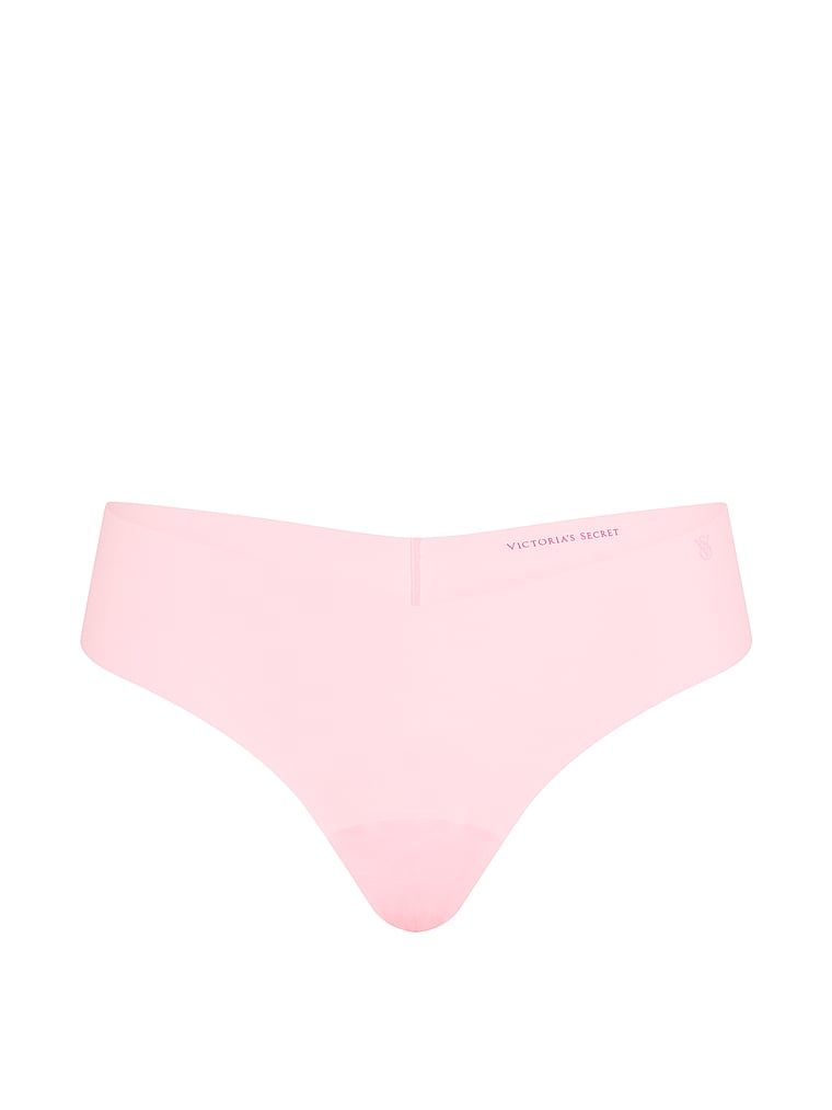 Tanga bez švů. Produkt je růžové barvy a pochází z kolekce No-Show.
