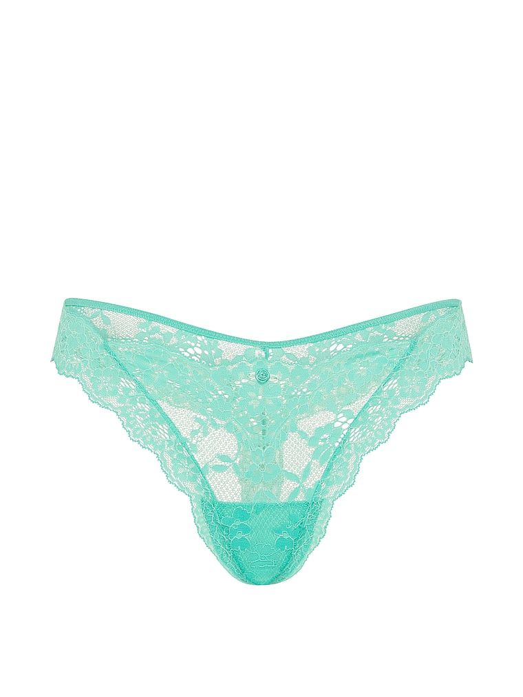 Krajkové krajkové tanga. Produkt má vícebarevnou barvu a pochází z kolekce Dream Angels.