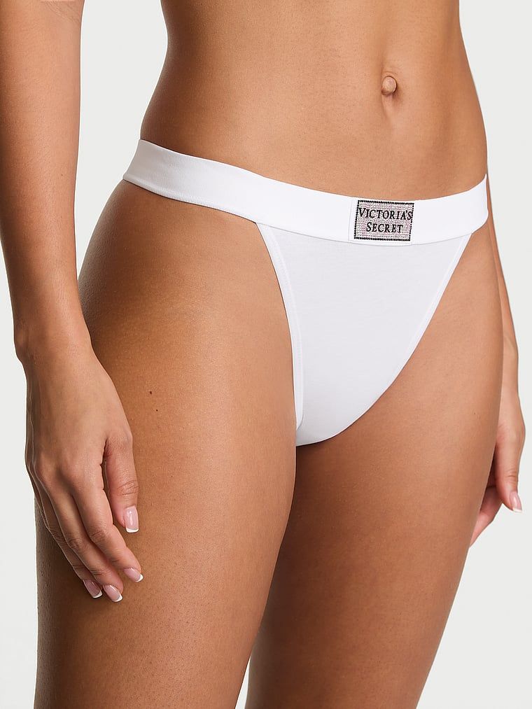 Bavlněné kalhotky ve stylu loga Shine Patch z 90. let. Produkt je bílé barvy a pochází z kolekce Cotton.
