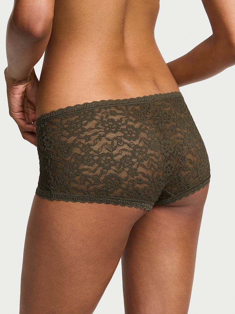 Krajkové kraťasy s nízkým pasem Boyshorts. Produkt je zelené barvy a pochází z kolekce Lacie.