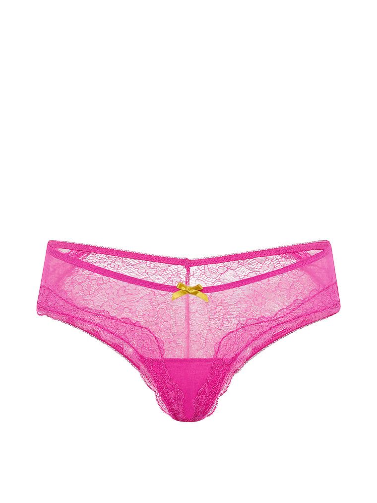 Tease Cheeky síťované a krajkové kalhotky. Produkt je růžové barvy a pochází z kolekce Victoria's Secret.