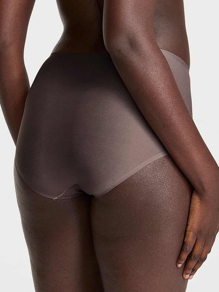 Kalhotky Flex z mikrovlákna. Produkt je šedý a pochází z kolekce Body by Victoria.