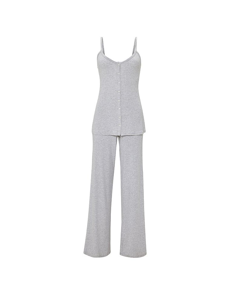 Sada z modálního oblečení na spaní – top a kalhoty SoSoft Wide-Rib. Produkt je šedé barvy a pochází z kolekce Victoria's Secret.