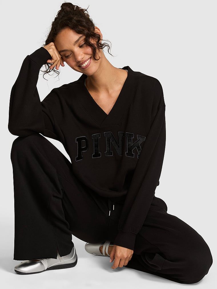 PINK Mikina Campus Fleece s výstřihem do V