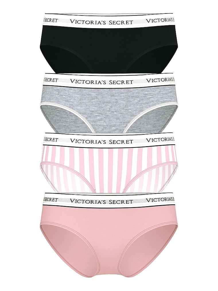 Sada bavlněných kalhotek s logem Hiphugger - 4 kusy. Produkt je vzorovaný a pochází z kolekce Victoria's Secret.