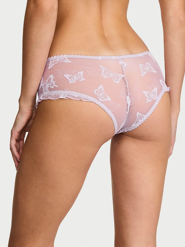 Kalhotky s motivem motýlích motýlů s motýlím motivem Motýlů. Produkt je fialové barvy a pochází z kolekce Lacie.