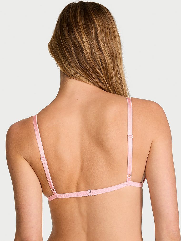 Krajková braletka bez polstrování. Produkt je růžové barvy a pochází z kolekce Victoria's Secret.