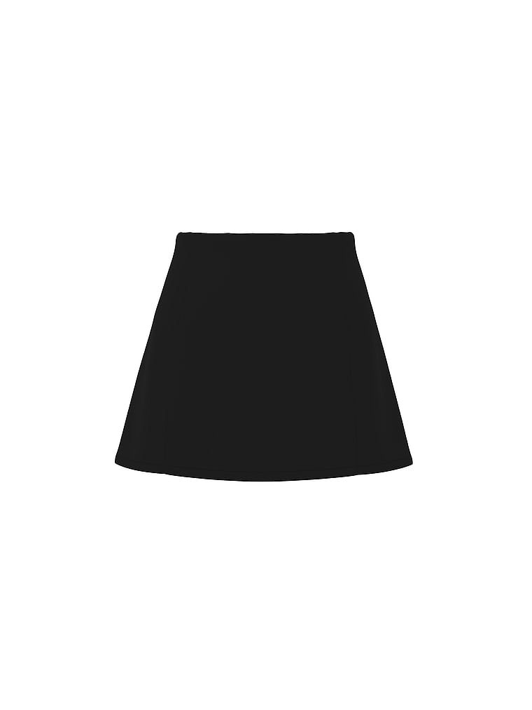 Sportovní sukně s VSX Elevate šortkami. Produkt je černý a pochází z kolekce VSX.