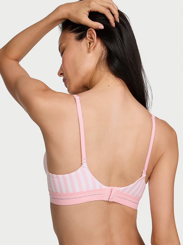 Push-up bavlněná podprsenka Perfect Shape Signature Shine. Produkt má vzorovanou barvu a pochází z kolekce triček.