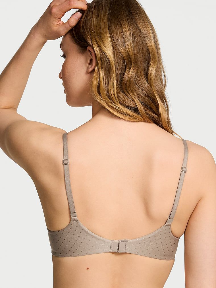 Push-up podprsenka Perfect Shape. Produkt je béžový a pochází z kolekce Body by Victoria.