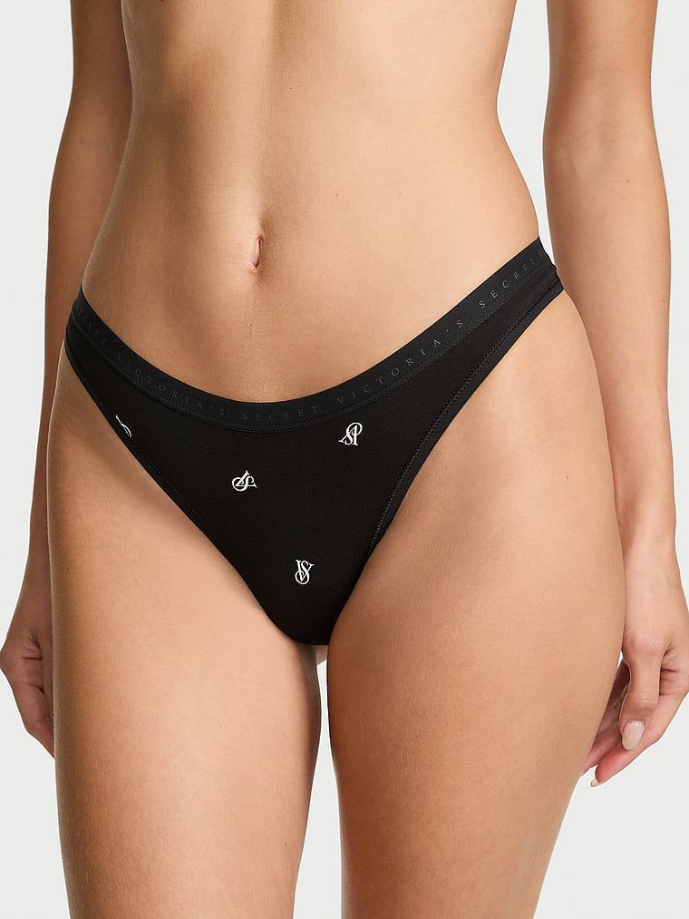 Bavlněné tanga s vysokými nohavičkami. Produkt je vzorovaný a pochází z kolekce Victoria's Secret.
