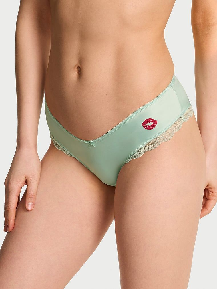 Victoria's Secret Dráždivé kalhotky Satin Kiss s vysoce vykrojenou nohavičkou